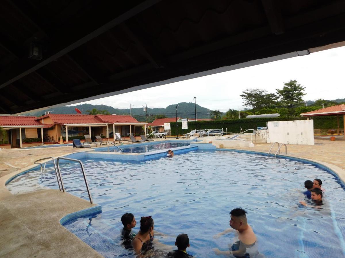 Condo Villa B27 Sleeps Five People - B28 Sleeps Six People - Price Includes Housekeeping Fees Not Taxes - Very Close To The Pool And Beach! Jacó Zewnętrze zdjęcie