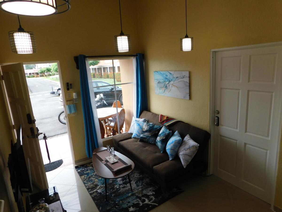 Condo Villa B27 Sleeps Five People - B28 Sleeps Six People - Price Includes Housekeeping Fees Not Taxes - Very Close To The Pool And Beach! Jacó Zewnętrze zdjęcie