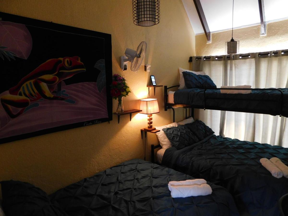 Condo Villa B27 Sleeps Five People - B28 Sleeps Six People - Price Includes Housekeeping Fees Not Taxes - Very Close To The Pool And Beach! Jacó Zewnętrze zdjęcie