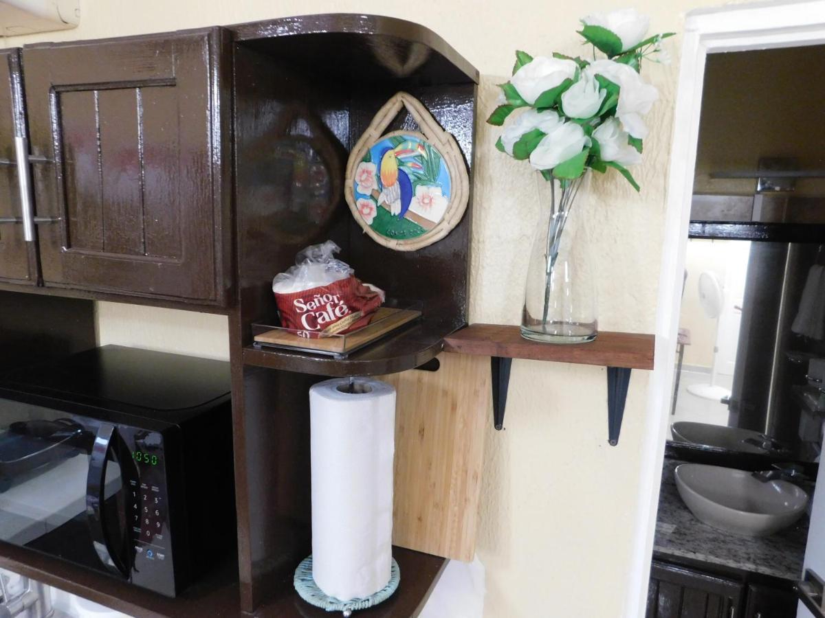 Condo Villa B27 Sleeps Five People - B28 Sleeps Six People - Price Includes Housekeeping Fees Not Taxes - Very Close To The Pool And Beach! Jacó Zewnętrze zdjęcie